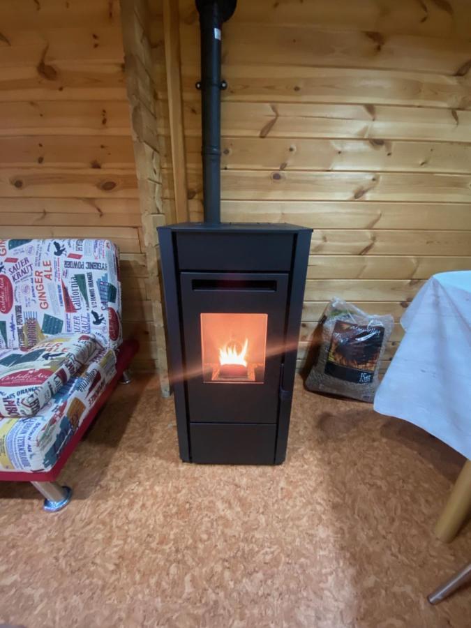 Bungalow & Camping Fuente De Regrustan Graus Luaran gambar