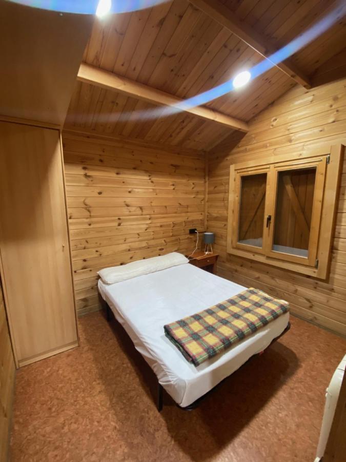 Bungalow & Camping Fuente De Regrustan Graus Luaran gambar